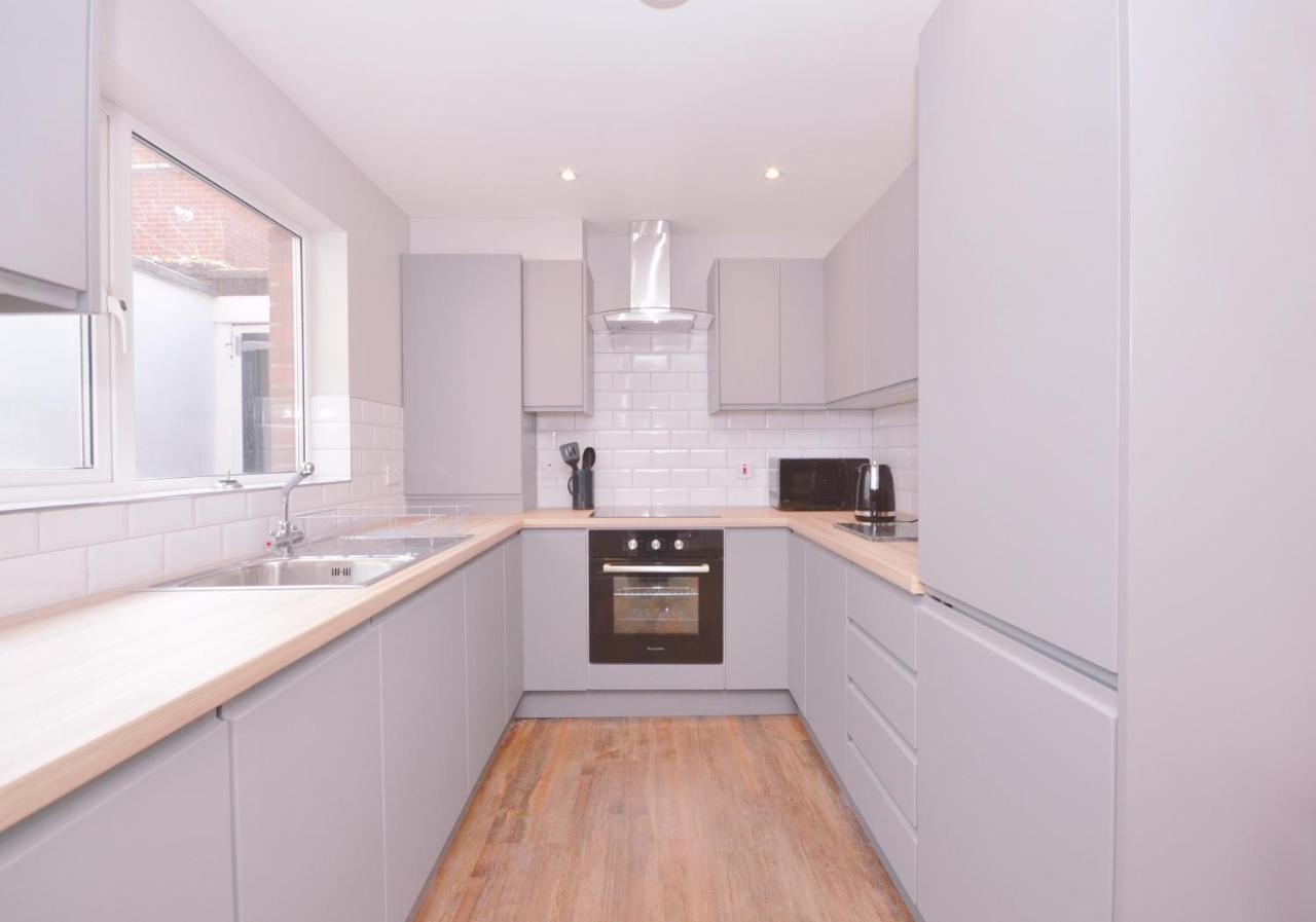 Queens Quarter Townhouse 2 Белфаст Экстерьер фото